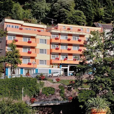 Weingaertner Hotel 3*