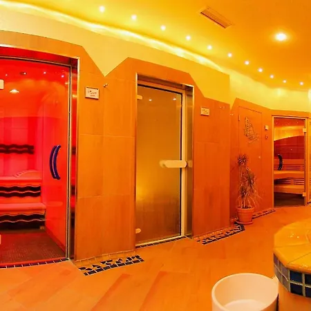 Weingaertner Szálloda 3*