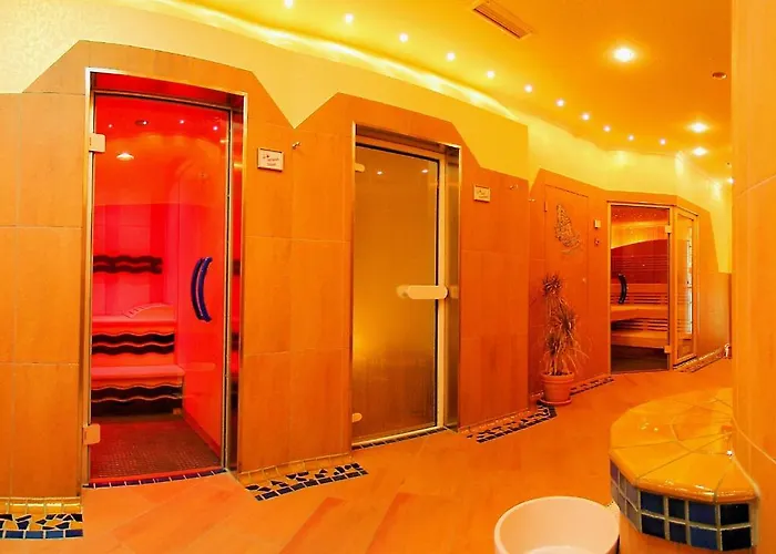 Weingaertner Hotel 3*